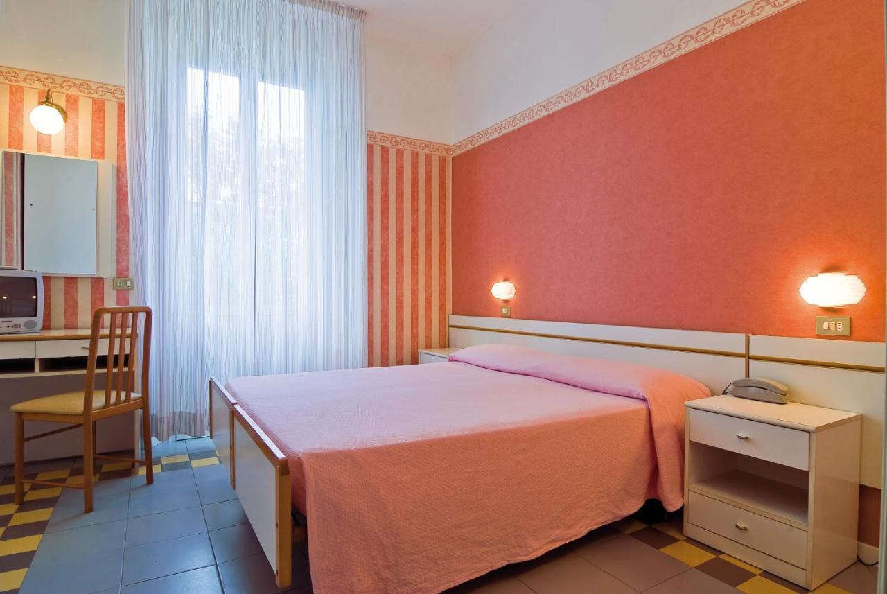 Hotel Loris - Valentini Family Village Bellaria-Igea Marina Exterior foto